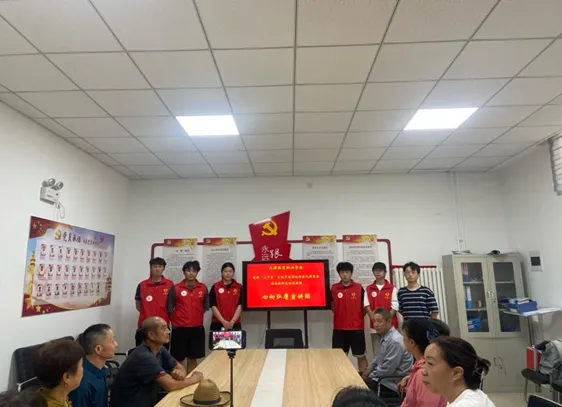 黑白体育APP下载
