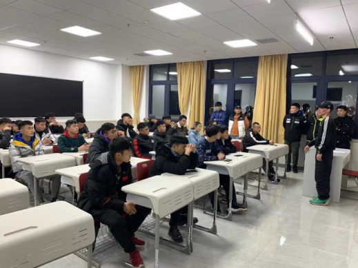 黑白体育官方线路