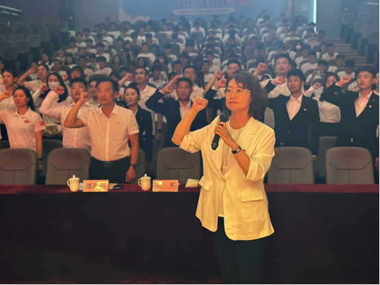 黑白体育APP下载