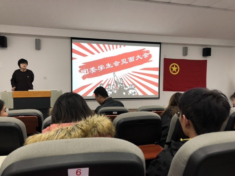 黑白体育赛事资讯平台