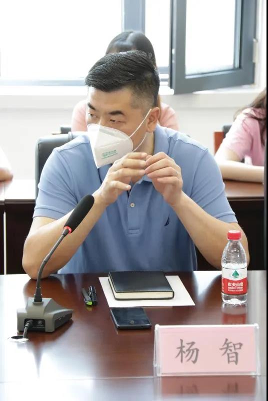黑白体育客户端