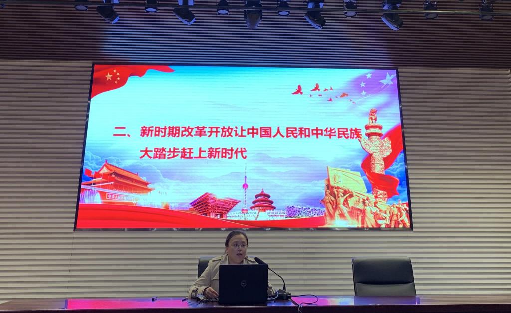 黑白体育APP下载