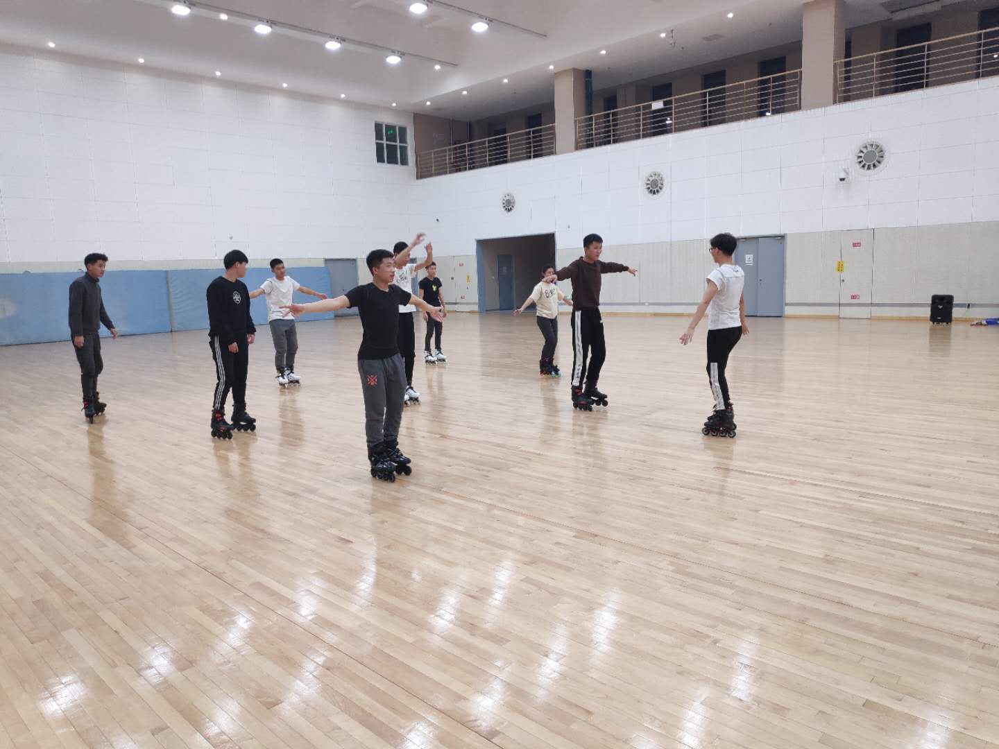 黑白体育指定通道