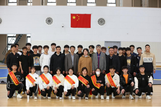 黑白体育官方指定端